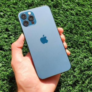 iPhone 13 128|4 GB